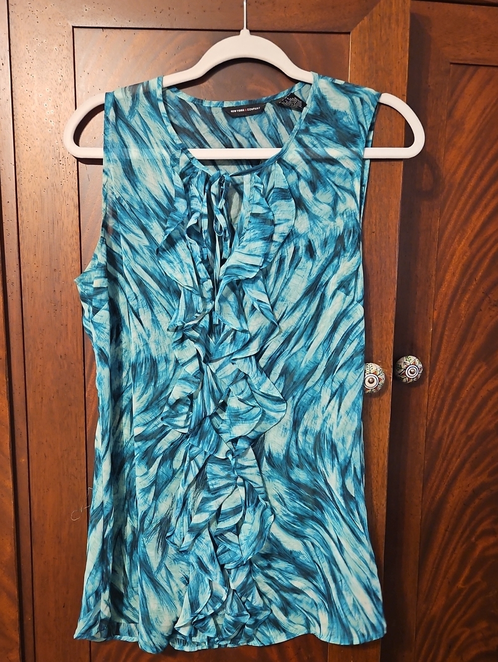 New York & Company Turquoise Blue Ruffled Sleeveless Blouse - Size 8